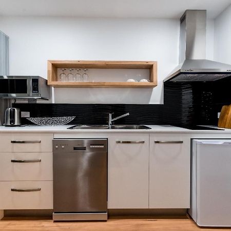 Ulverstone River Edge Holidayapartments חדר תמונה