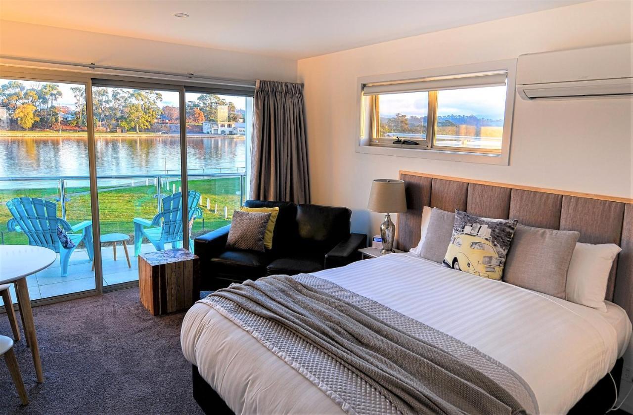 Ulverstone River Edge Holidayapartments מראה חיצוני תמונה