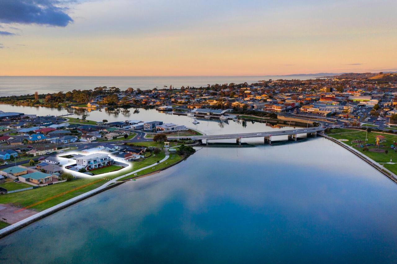Ulverstone River Edge Holidayapartments מראה חיצוני תמונה