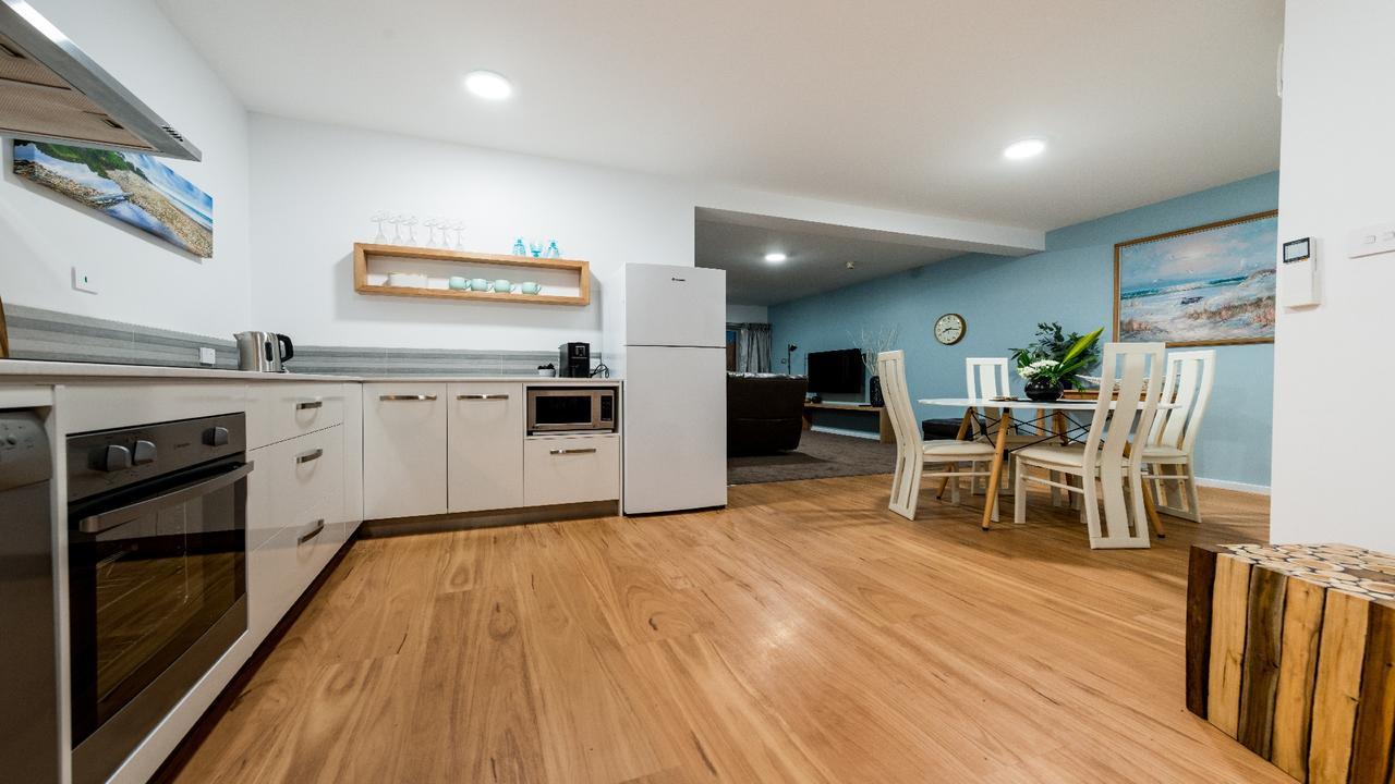 Ulverstone River Edge Holidayapartments מראה חיצוני תמונה