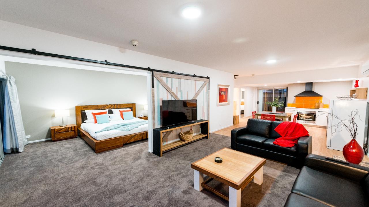 Ulverstone River Edge Holidayapartments מראה חיצוני תמונה